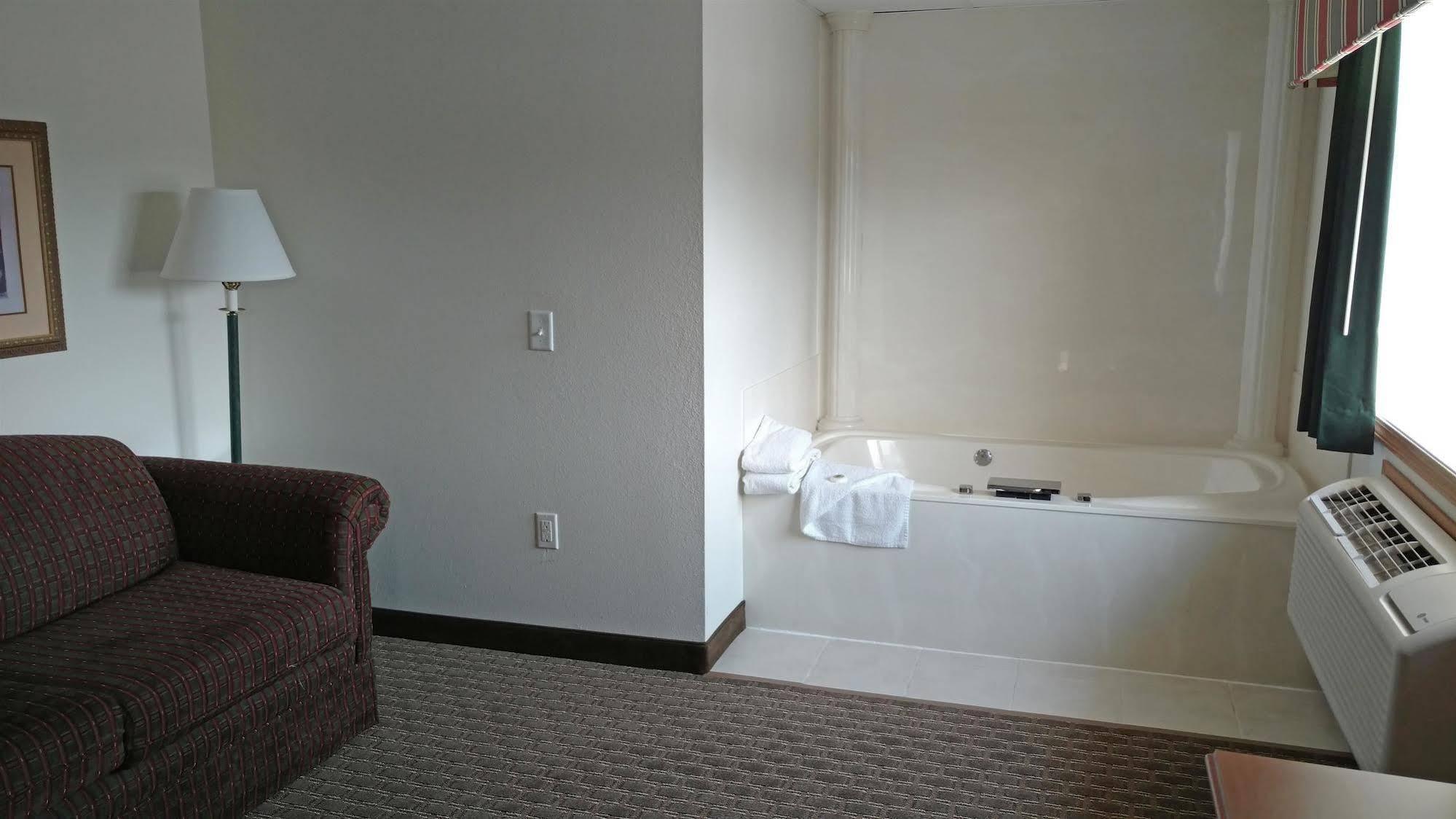 Americas Best Value Inn Annandale Luaran gambar