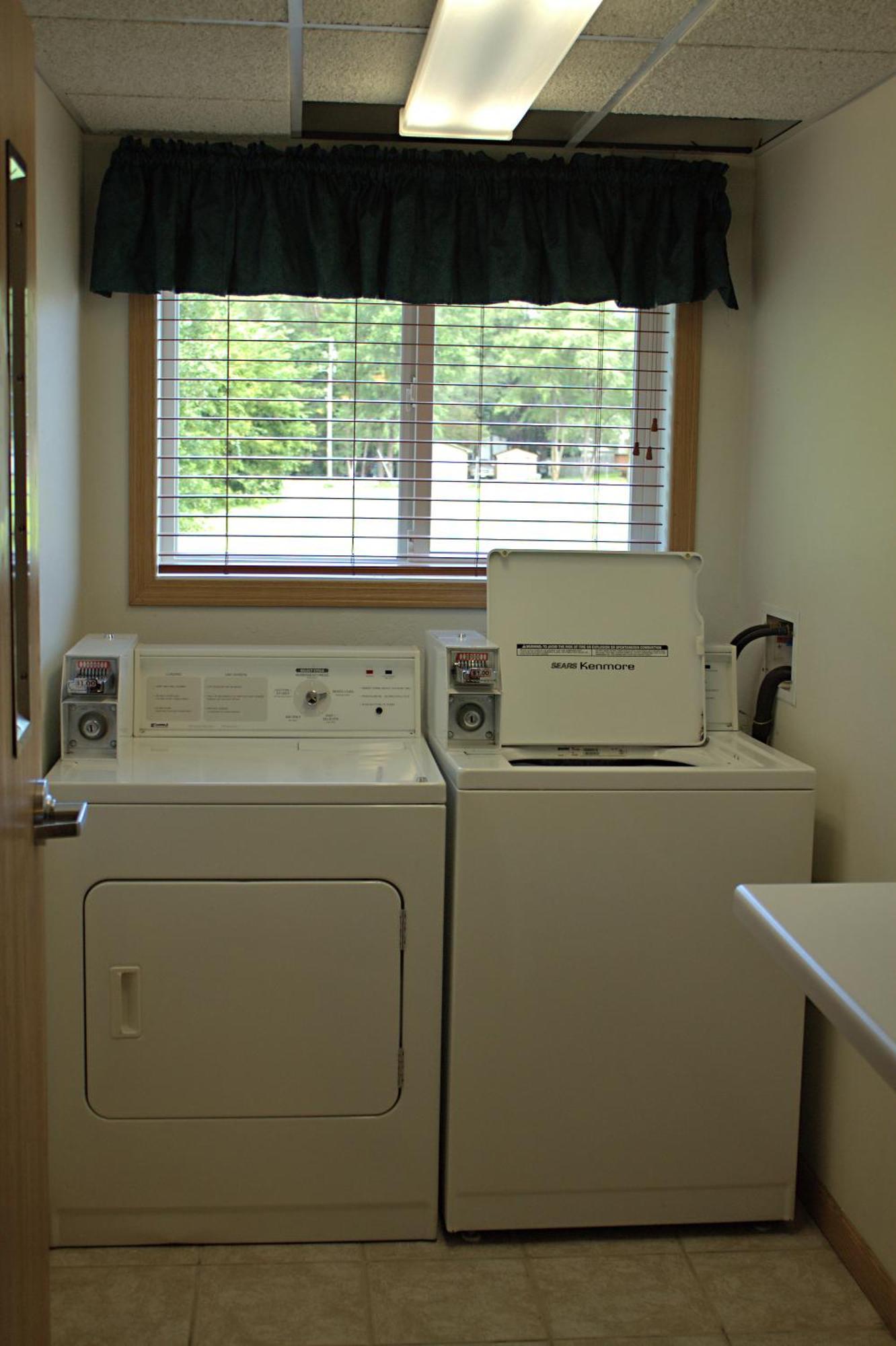 Americas Best Value Inn Annandale Luaran gambar