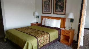 Americas Best Value Inn Annandale Bilik gambar
